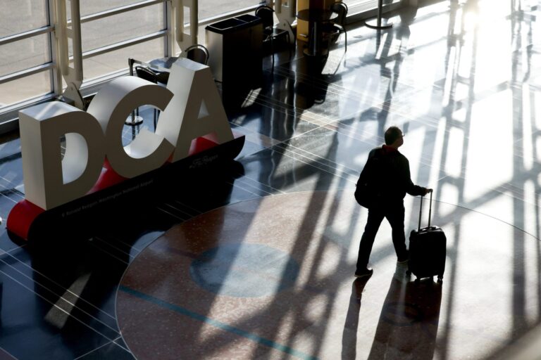 Reagan airport, the notoriously congested destination of the crashed American Airlines flight, experienced at least 8 near-miss accidents last year alone