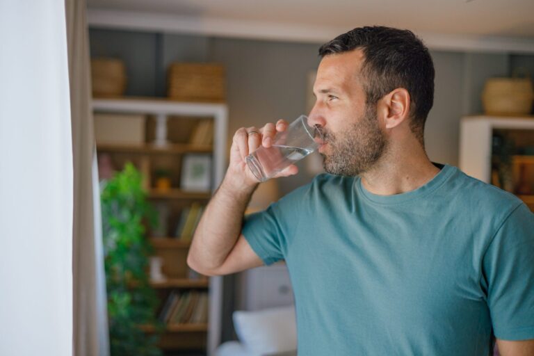 People are adding salt to their water in hopes of helping their hydration and digestion. Are the health benefits real?