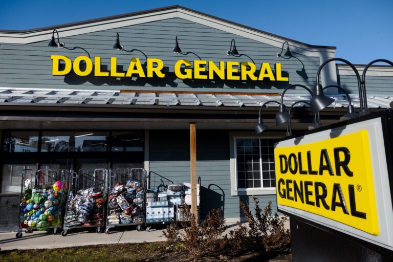 Dollar General CFO says shoplifting problem is ‘well in our control’—after taking this step